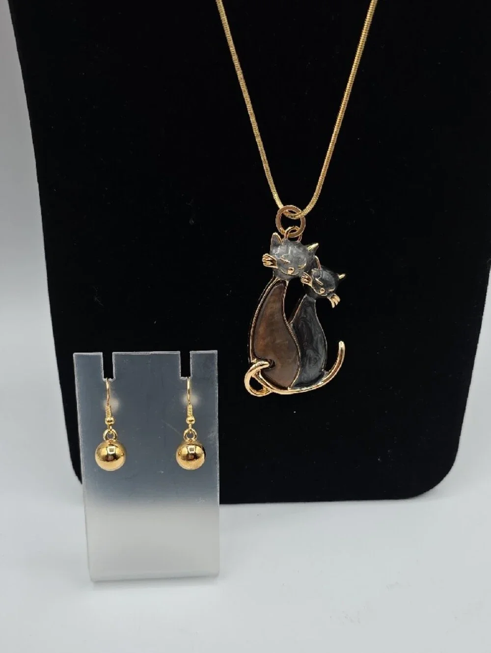 Dual Cat Pendant Necklace with Brown & Black Enamel Cats And Golden Earrings